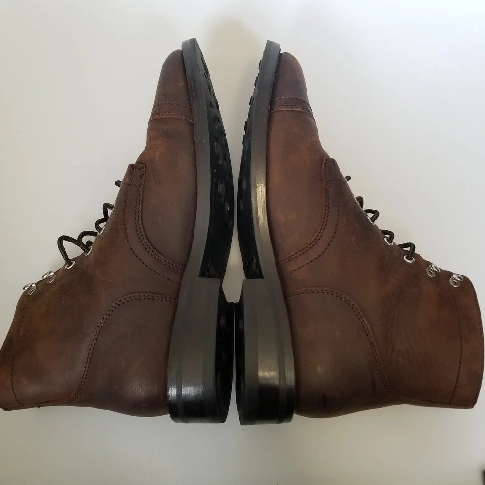 Thursday Boot Co Captain Boots Mens Size 10 Wide Brown Leather Cap Toe Work EUC